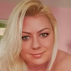 Timi_Szexy_Milf, Szexpartner Békéscsaba, 41 év nő Békéscsaba Kazinczy lakótelep Békés Magyarország, +36302761206