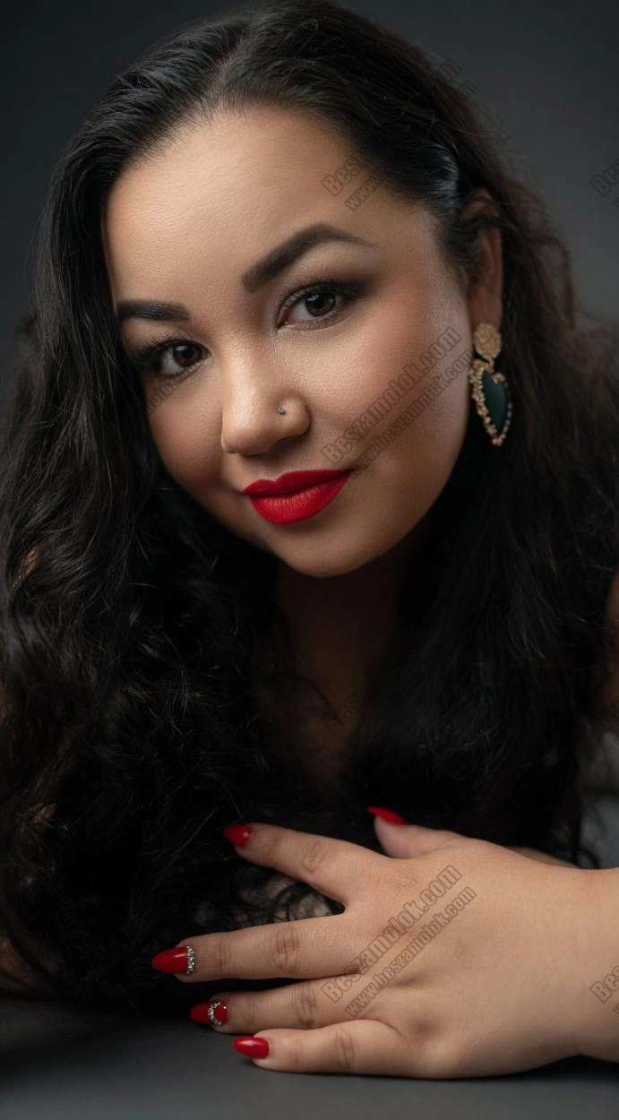 Solara Veyra - +36 30 337 9438 - faust szexpartner foto